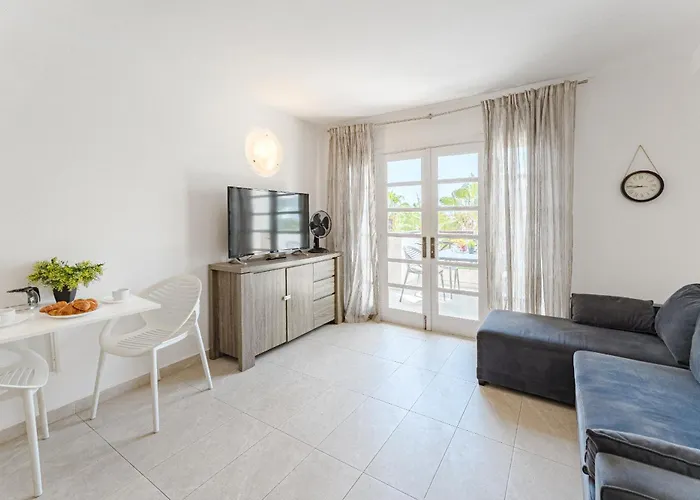 Duplex In Complex Andorra * アロナ